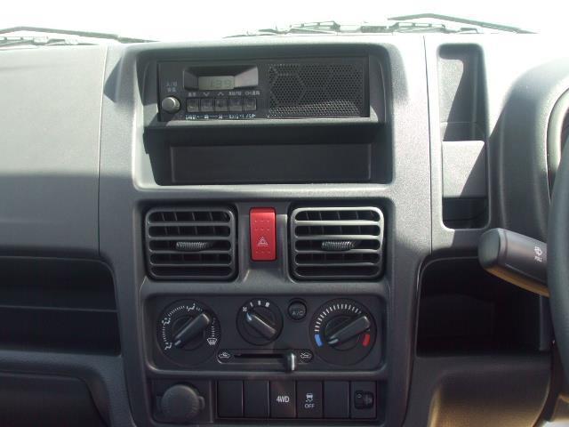 UJ0041625116_3_002.jpg