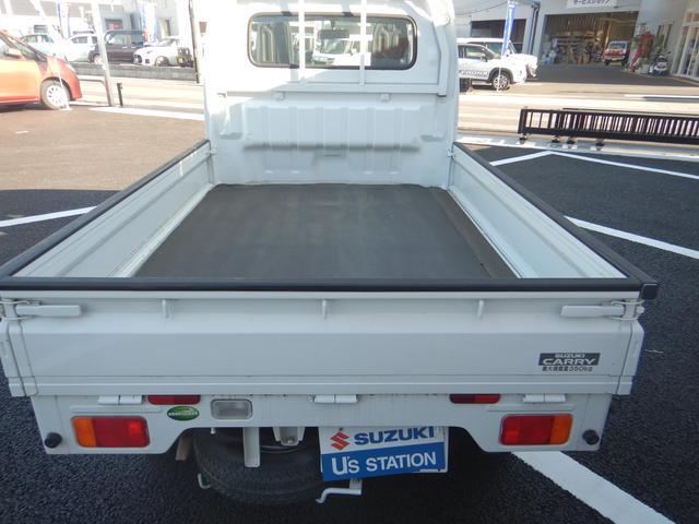 UZ0048511666_7_001.jpg