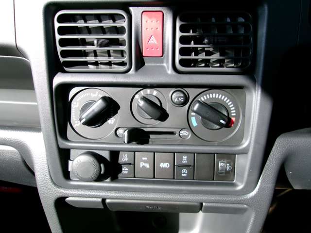 U00048541043_12_001.jpg
