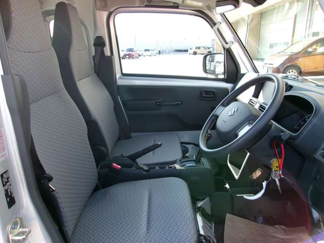U00048541043_8_001.jpg