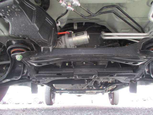 U00048459067_64_002.jpg