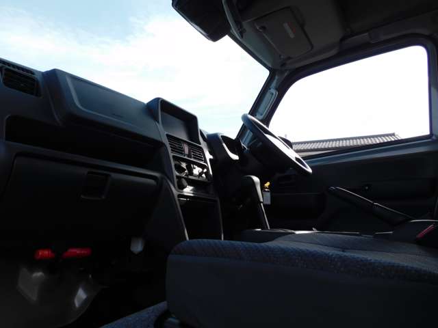 U00046930102_17_001.jpg