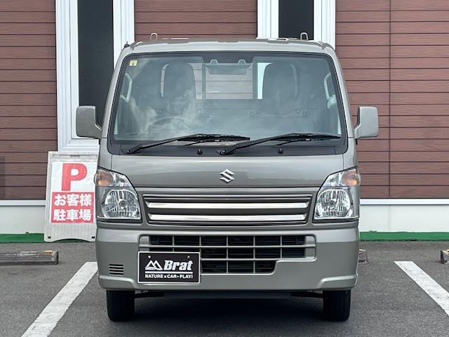 UZ0048566185_1_001.jpg