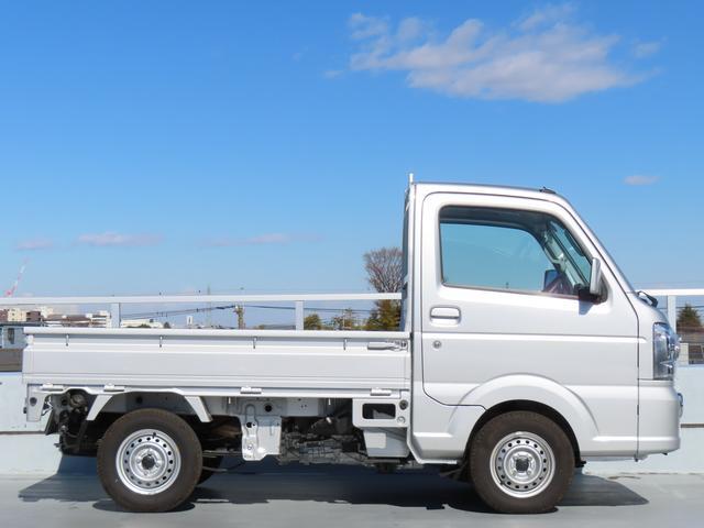 UZ0047966662_14_001.jpg
