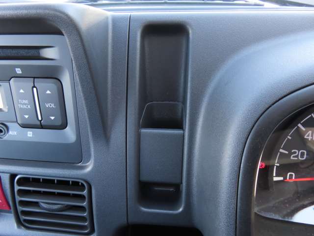 UZ0047966662_59_001.jpg