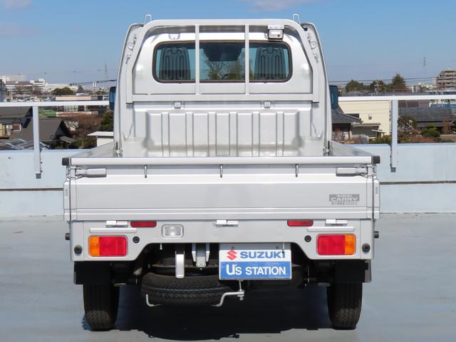 UZ0047966662_5_001.jpg