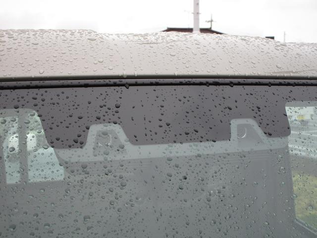 UZ0048487242_1_001.jpg