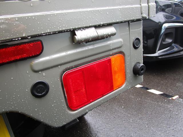 UZ0048487242_2_001.jpg