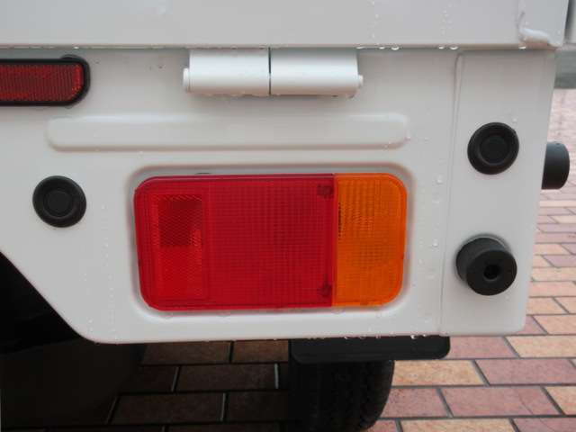 U00046733456_47_001.jpg