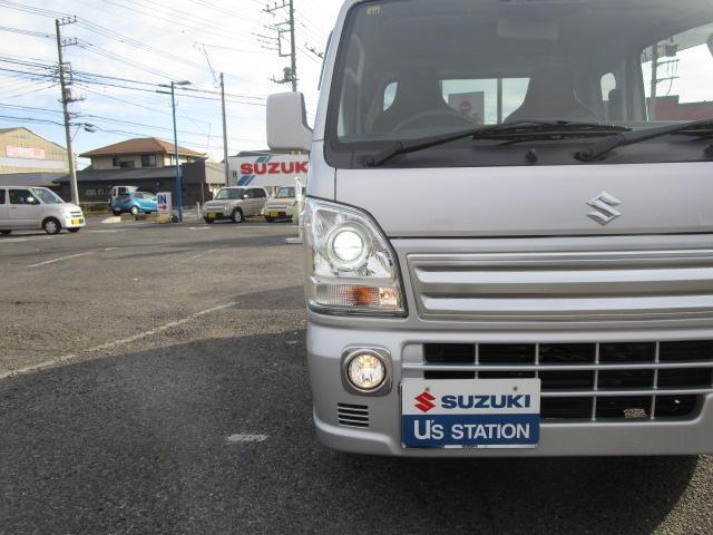 UZ0047572093_13_003.jpg