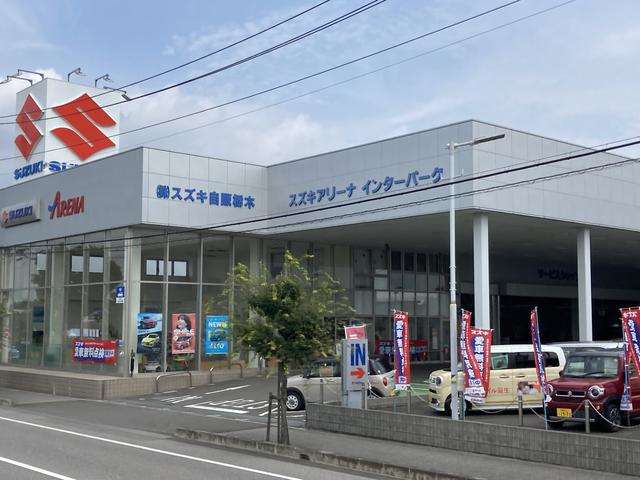 UZ0046240758_76_001.jpg