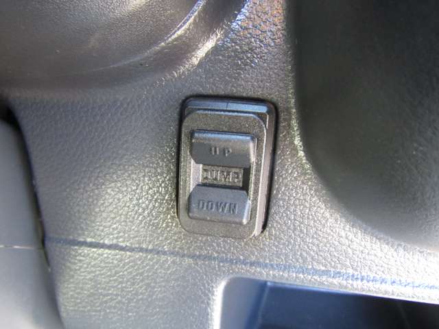 U00048201557_13_001.jpg