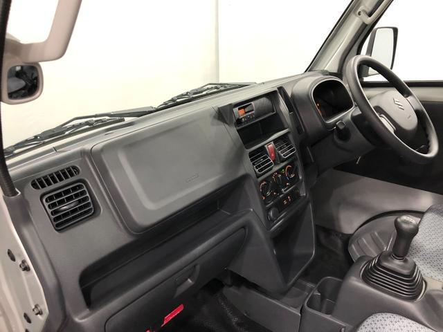 UZ0046935495_38_001.jpg