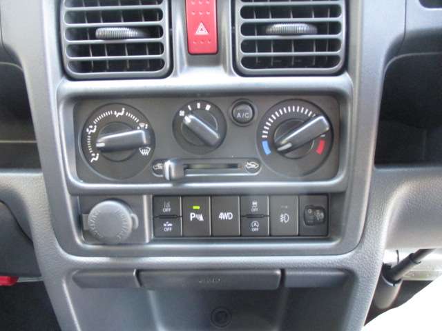 U00048402866_15_001.jpg