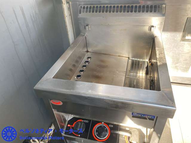 U00048492969_58_001.jpg