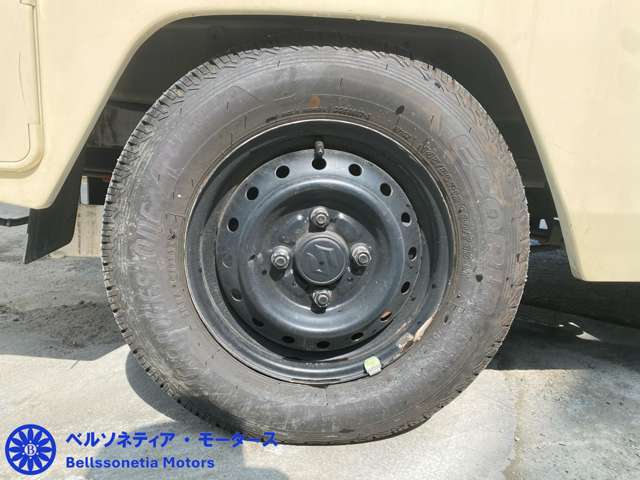 U00048492969_76_001.jpg