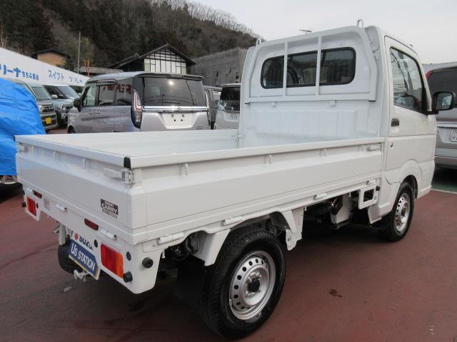 UZ0048048340_1_001.jpg