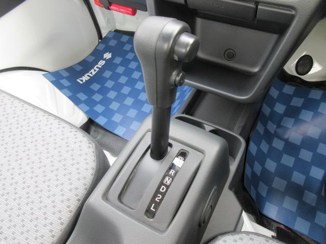 UZ0048048340_6_001.jpg