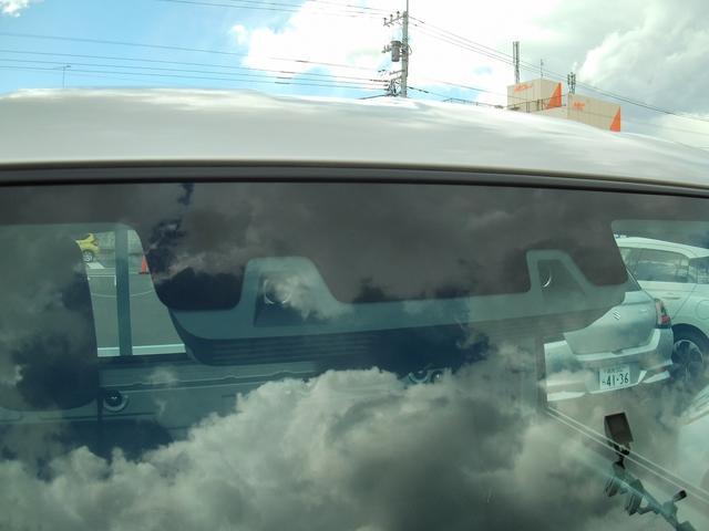 UZ0048341157_11_001.jpg