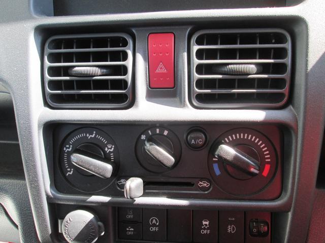 UZ0048187889_12_001.jpg
