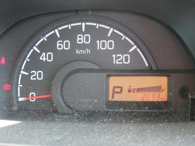 UZ0048187889_5_001.jpg