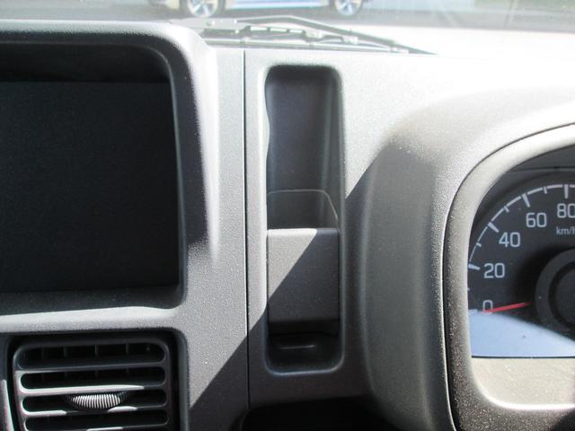 UZ0048187889_9_001.jpg