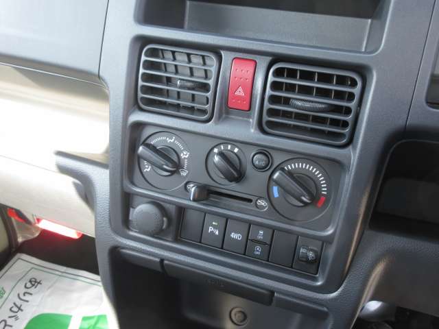 U00048198062_4_002.jpg