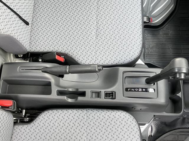UZ0048164713_13_002.jpg