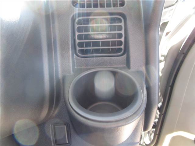 UZ0047298670_11_003.jpg