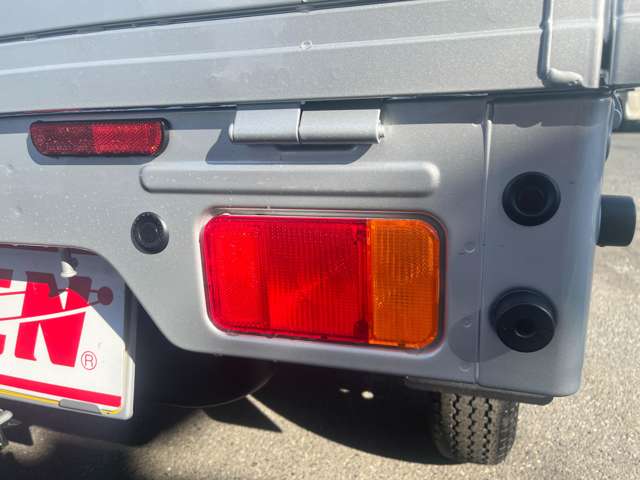 U00048083861_32_001.jpg