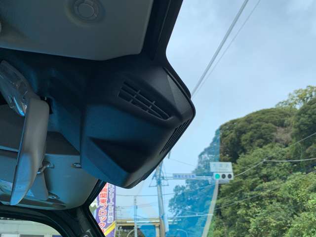 U00046970553_2_001.jpg