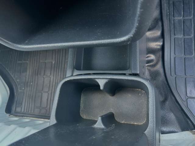 U00047265813_54_001.jpg