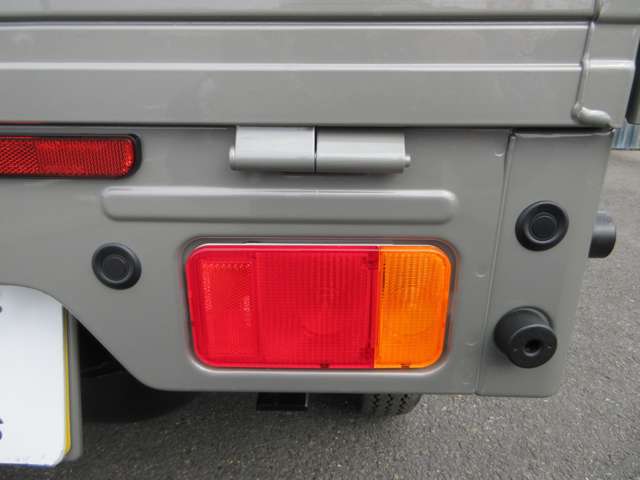 U00048413851_36_001.jpg