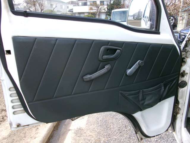 U00043556490_16_001.jpg