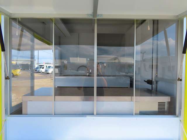 U00046131877_63_001.jpg