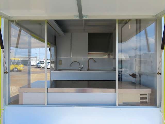 U00046131877_66_001.jpg