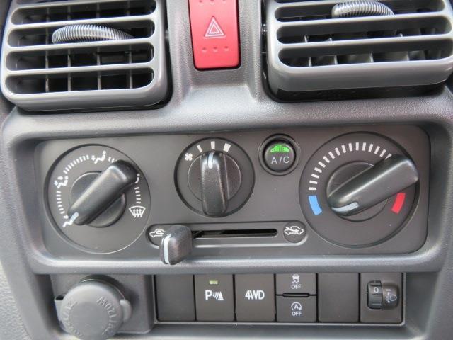 UJ0046169190_9_001.jpg