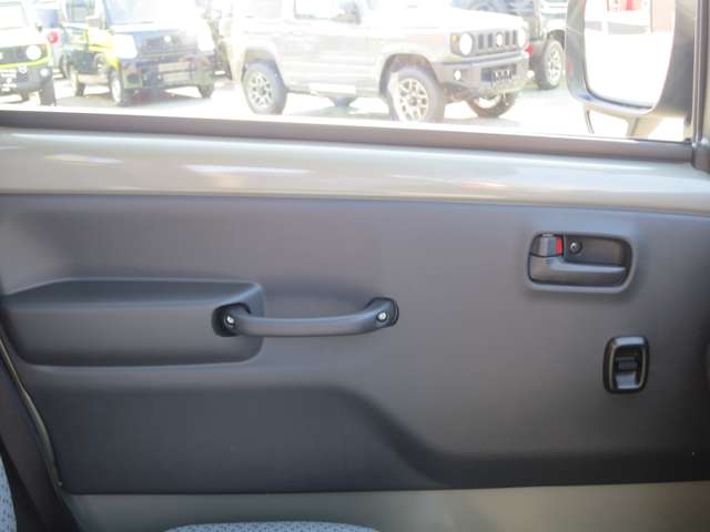 U00048375117_50_003.jpg