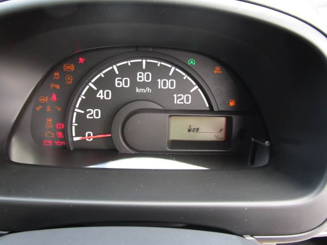 UZ0046972988_12_001.jpg