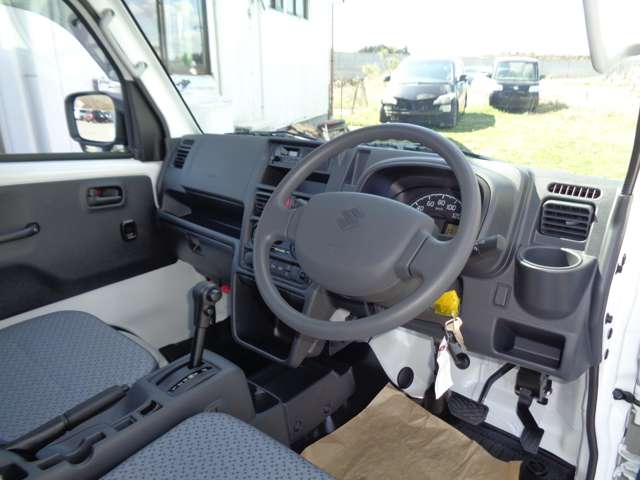 U00048527867_12_001.jpg
