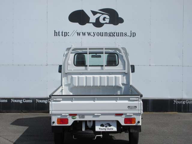 U00048222960_18_001.jpg