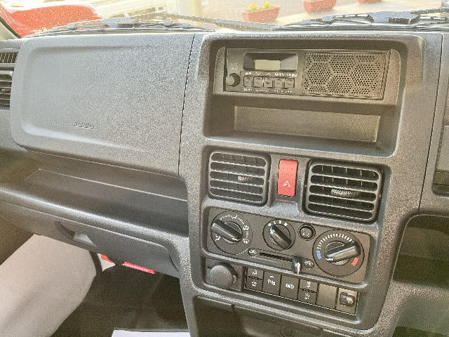 U00047682722_9_006.jpg