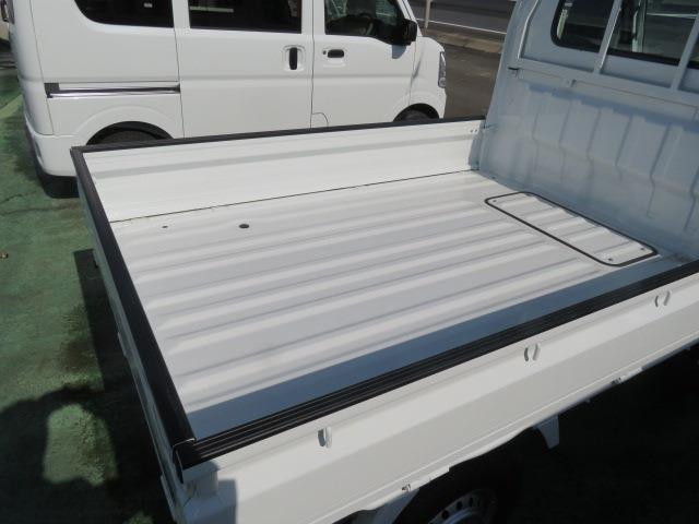 UJ0048015240_17_001.jpg