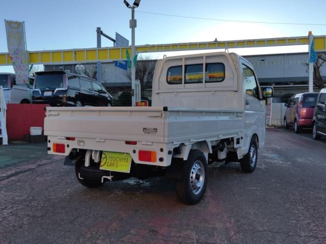 UZ0047435593_1_001.jpg