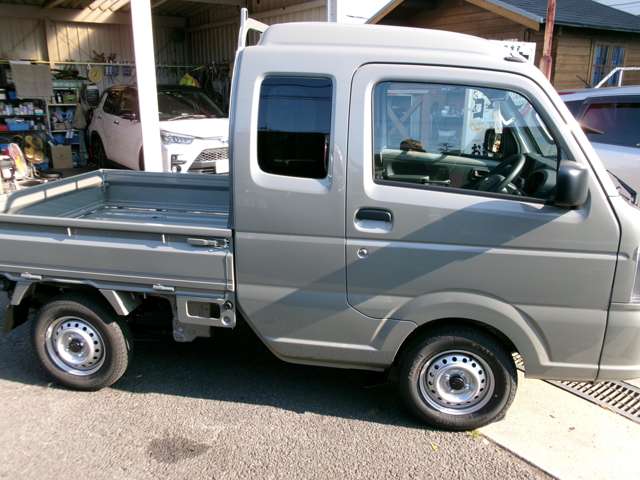 U00046474819_3_001.jpg
