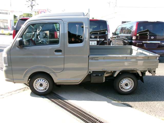 U00046474819_7_001.jpg