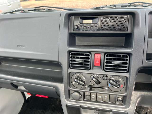 UJ0048015151_50_001.jpg