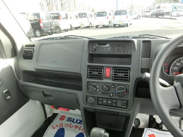 U00048417142_10_001.jpg