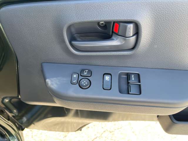 U00048120296_19_002.jpg