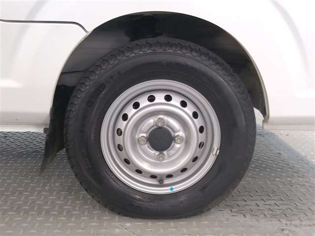 U00048534117_19_001.jpg